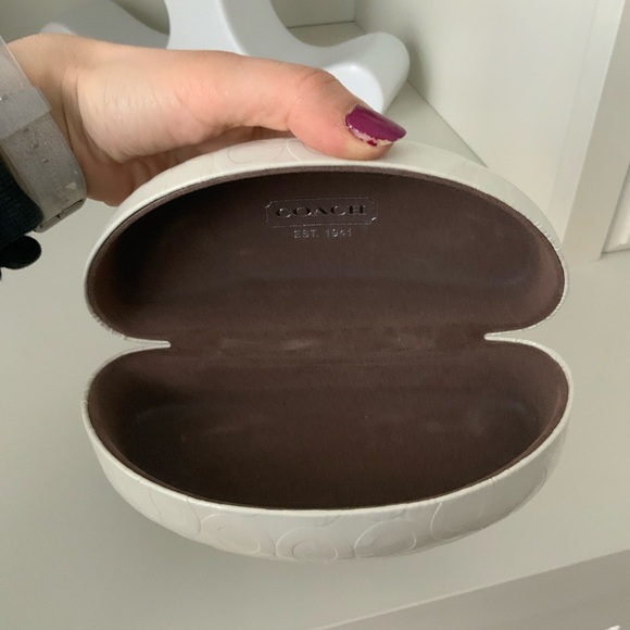 COACH Hardshell White Monogram CC Sunglasses Eyeglasses Protective Case - Picture 4 of 14